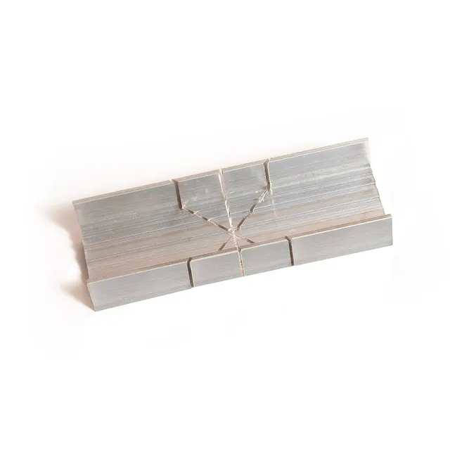 occre-scatola-per-tagli-angolati-in-metallo-45-90-excel-blades image 1