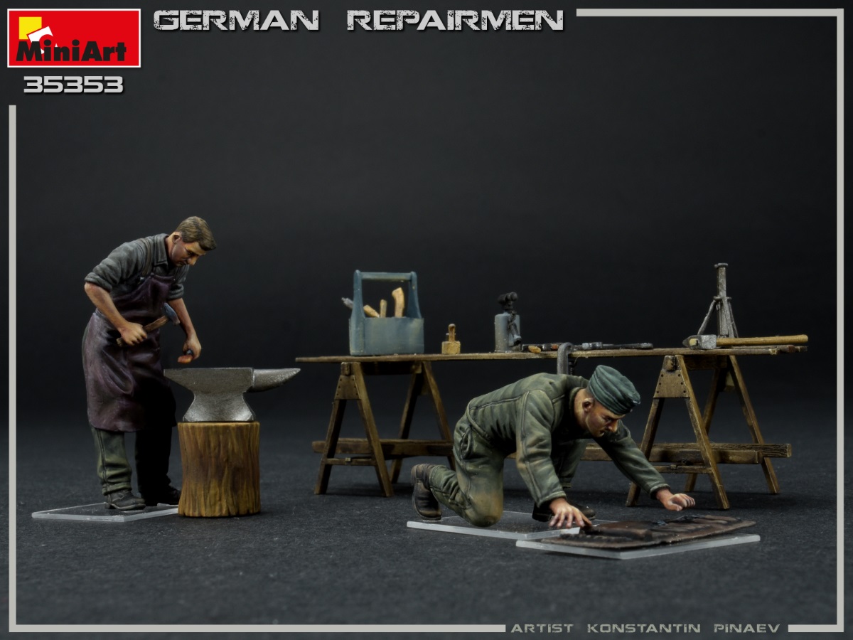 ak-interactive-1-35-german-repairmen-set-di-figurini-tedeschi-per-modellismo image 5