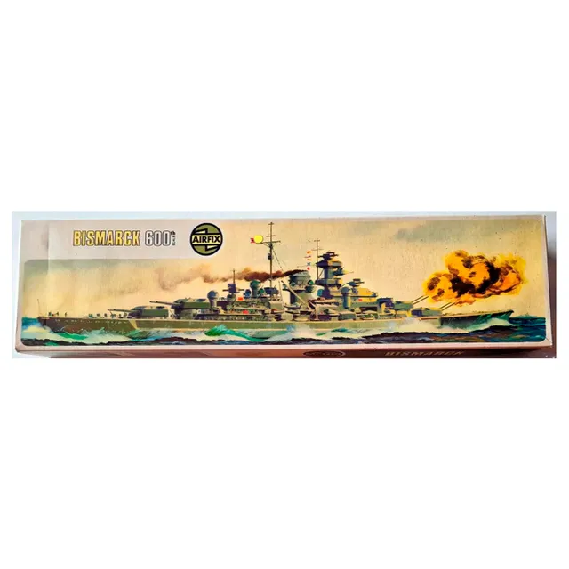 ak-interactive-1-600-bismarck-kit-modello-nave-da-guerra image 1