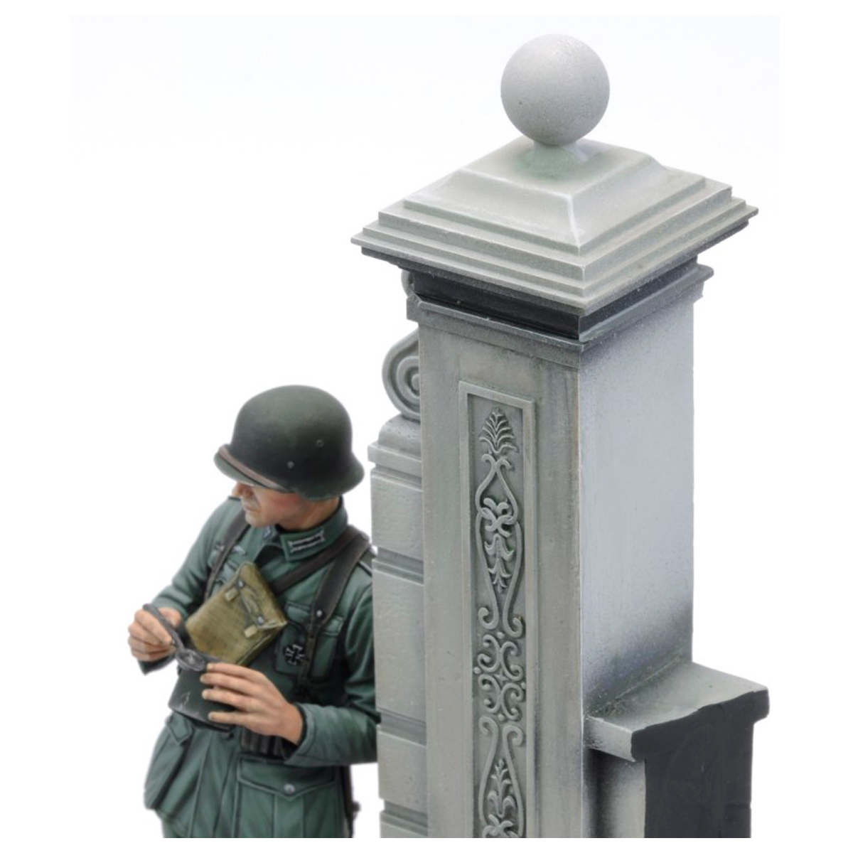 ak-interactive-german-soldier-eating-wwii-75-mm image 5