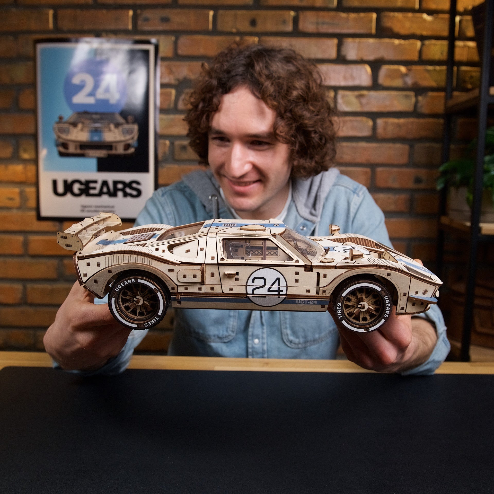 ugears-ugt-24-endurance-racer-auto-sportiva-1-12-da-costruire image 7