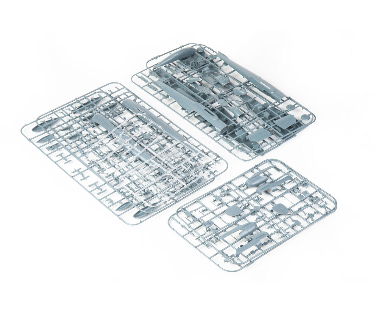 ak-interactive-bf-110d-1-48-kit-modellismo-aereo-tedesco-scala-1-48 image 4