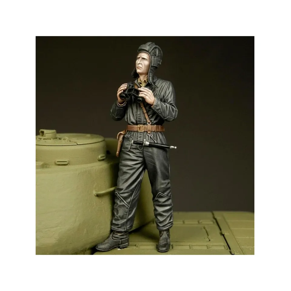 ak-interactive-russian-tanker-at-rest-1-35-figura-per-diorama-scala-1-35 image 1