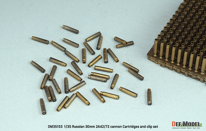 ak-interactive-russian-30mm-2a42-cannon-cartridges-and-clip-set-for-1-35-bmp-vmp image 6