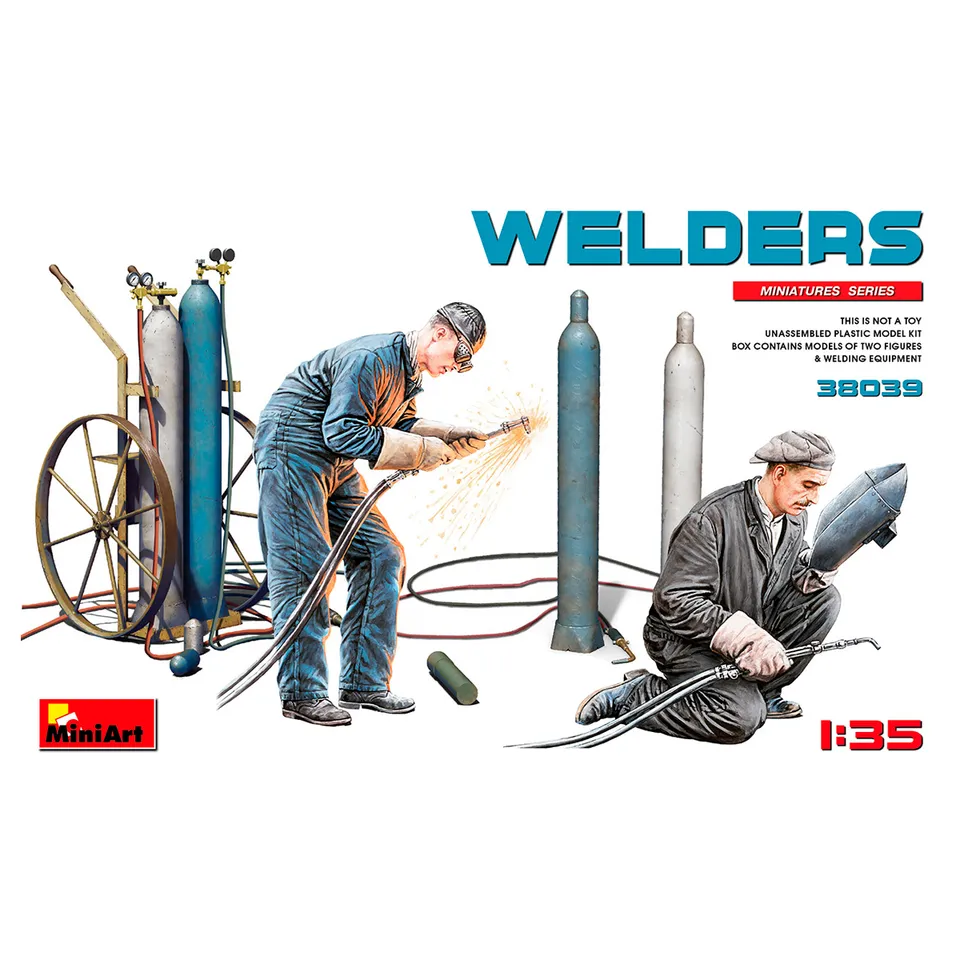 ak-interactive-1-35-welders-set-di-figure-modellismo-saldatori-in-scala-1-35 image 1