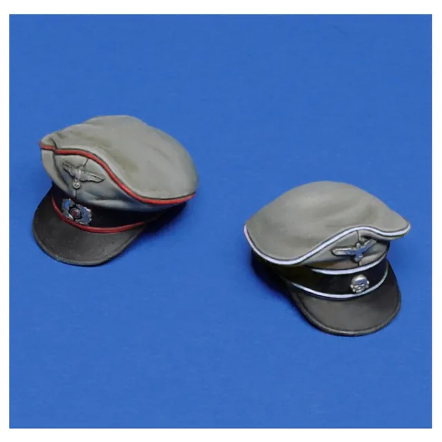 ak-interactive-german-tankers-caps-wwii-1-16-teste-con-berretti-per-carristi-ted image 1