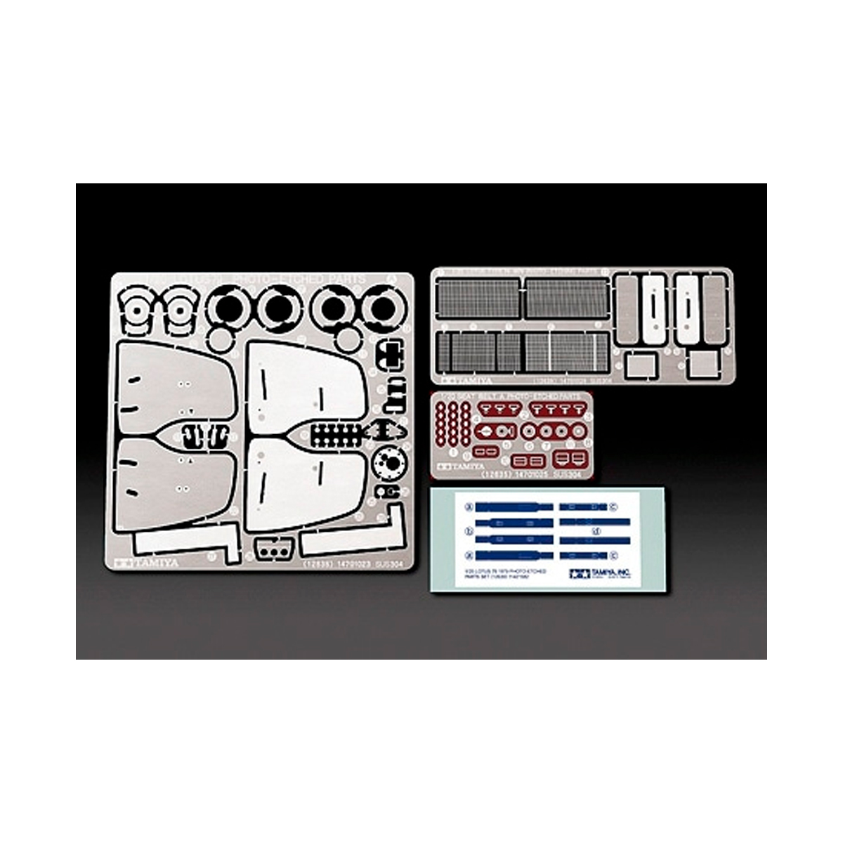 ak-interactive-1-20-lotus-79-1979-pe-parts-set-set-in-fotoincisione image 1
