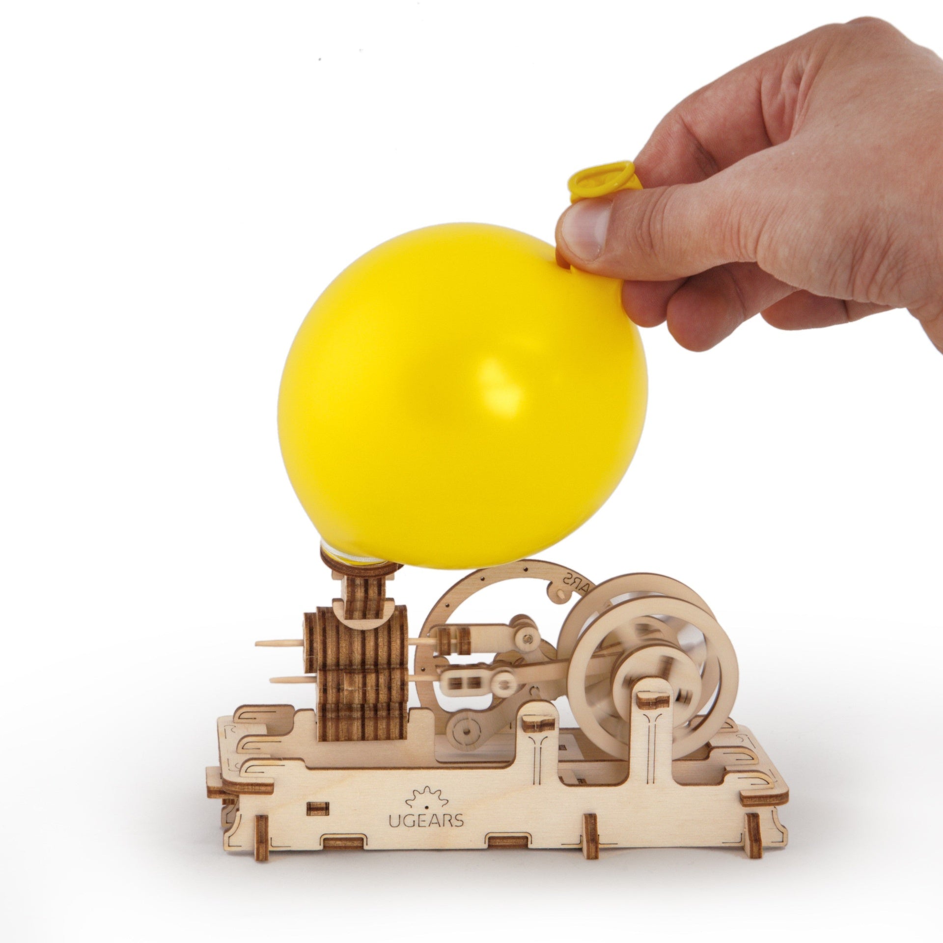 ugears-pneumatic-engine-motore-pneumatico-funzionante-in-legno-3d image 4