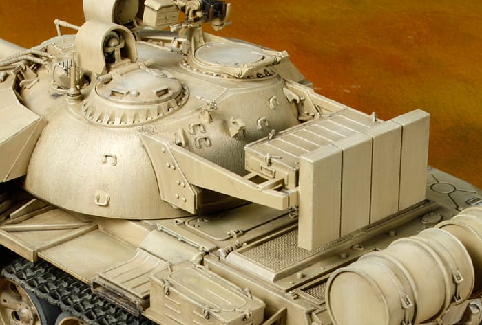 ak-interactive-1-35-t-55-enigma-scatola-danneggiata-kit-modellismo image 5