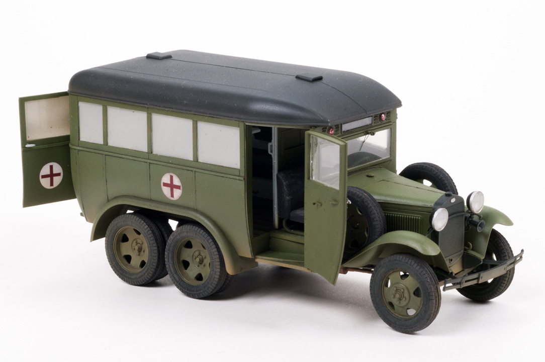 ak-interactive-1-35-gaz-05-194-ambulance-kit-di-modellismo-militare image 2