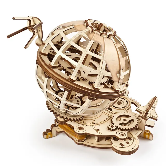 ugears-globus-mappamondo-meccanico-in-legno-da-costruire image 1