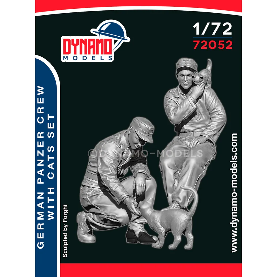 ak-interactive-1-72-german-panzer-crew-with-cats-figure-in-scala image 1