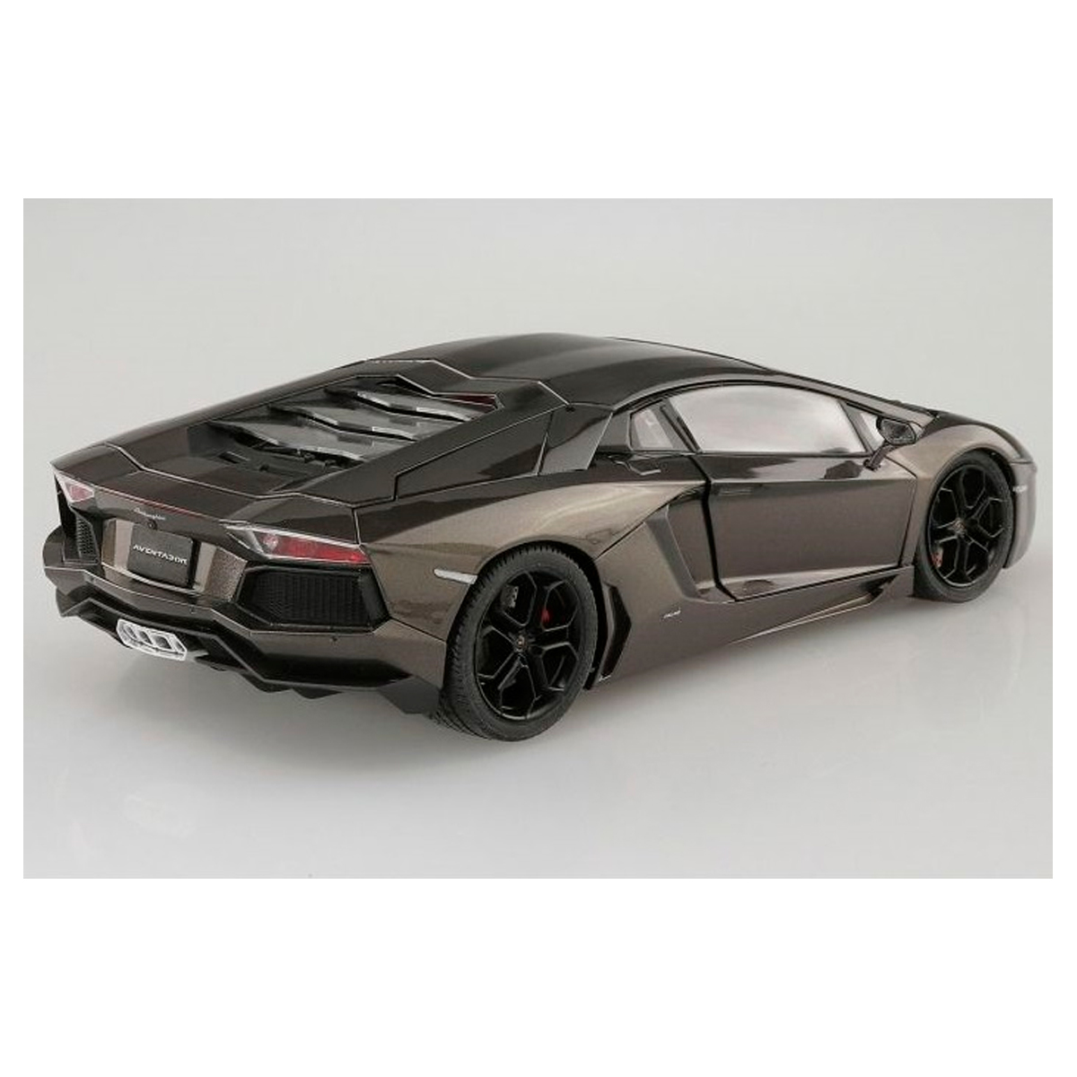 ak-interactive-1-24-lamborghini-aventador-lp700-4-11-kit-auto-supercar-da-costru image 3