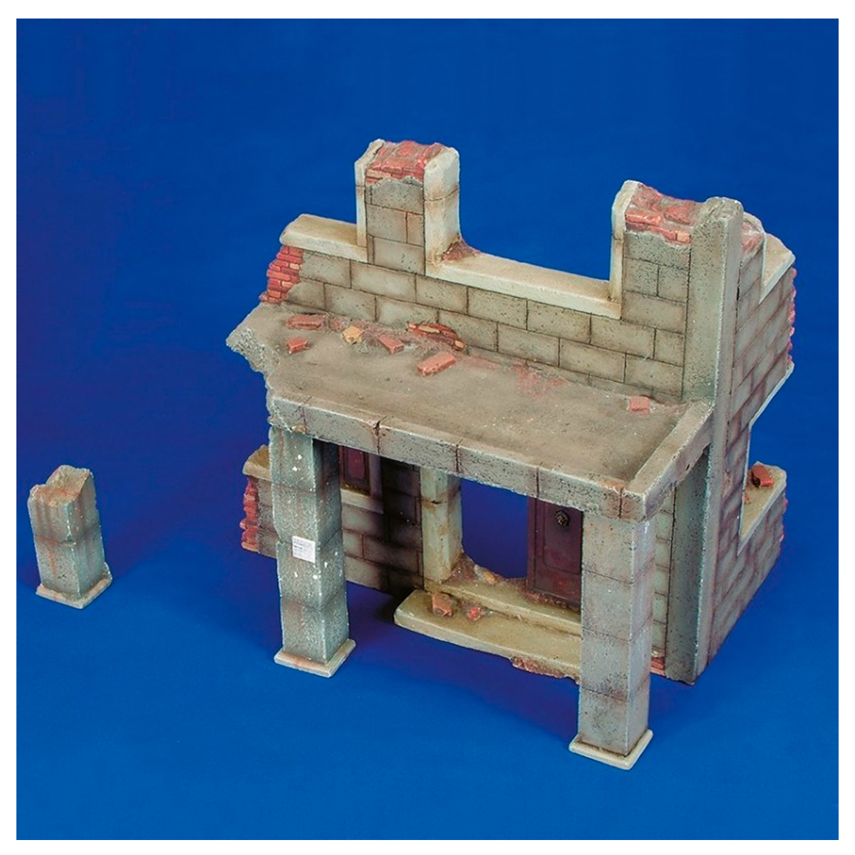 ak-interactive-ruined-hauptamt-diorama-1-35 image 1