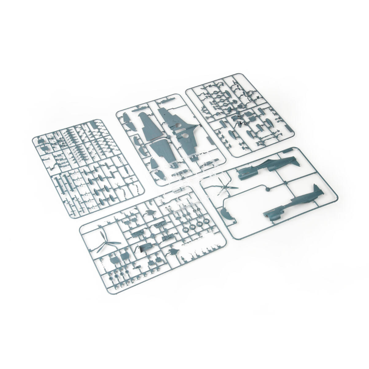 ak-interactive-p-40e-warhawk-kit-modellismo-aereo-scala-1-48 image 3