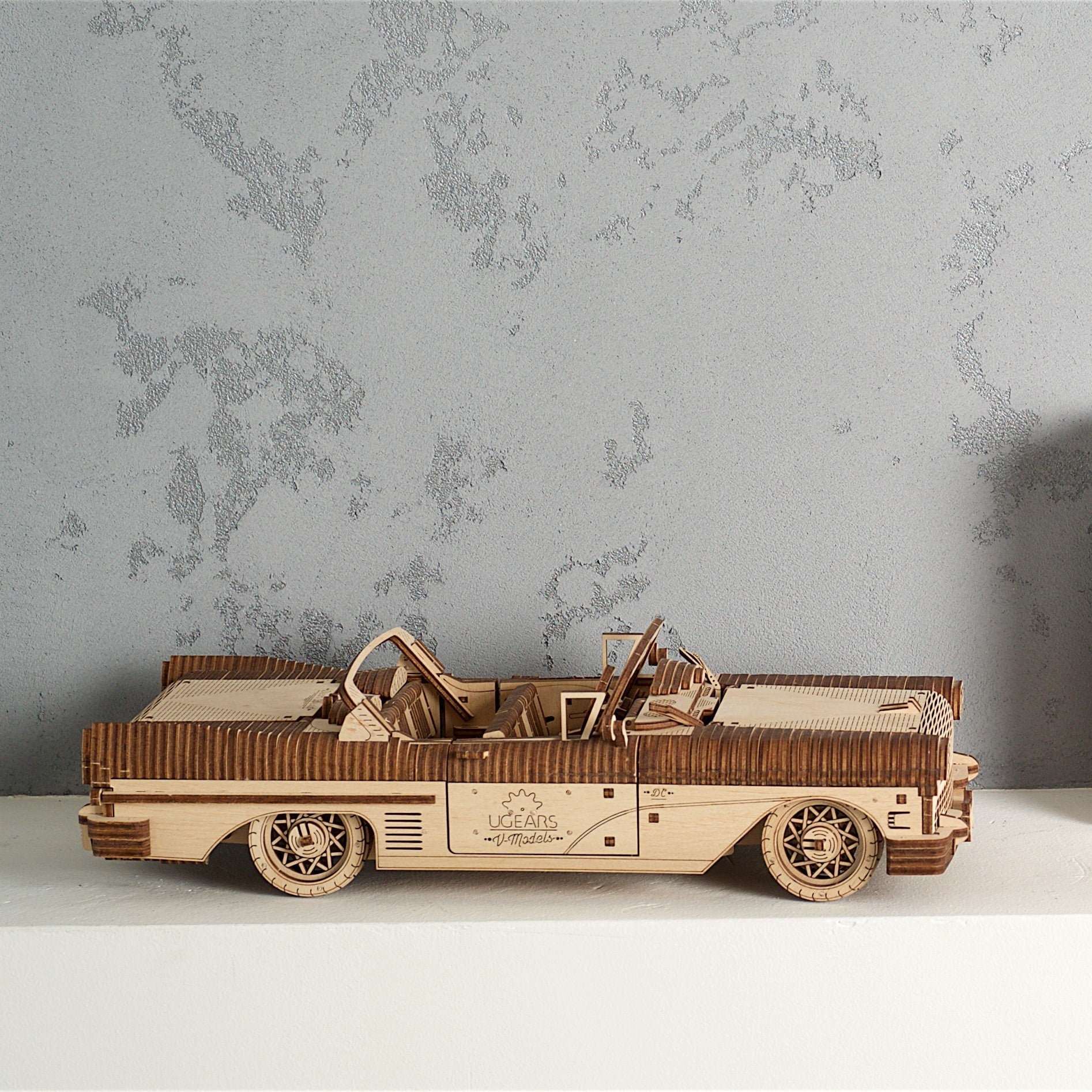 ugears-dream-cabriolet-vm-05-kit-di-modellismo-in-legno image 8
