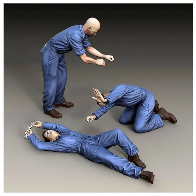 ak-interactive-mechanics-3-figure-1-72-kit-figure-da-costruire-e-dipingere image 1