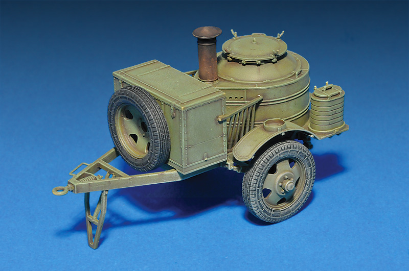 ak-interactive-1-35-cucina-da-campo-sovietica-kp-42 image 3