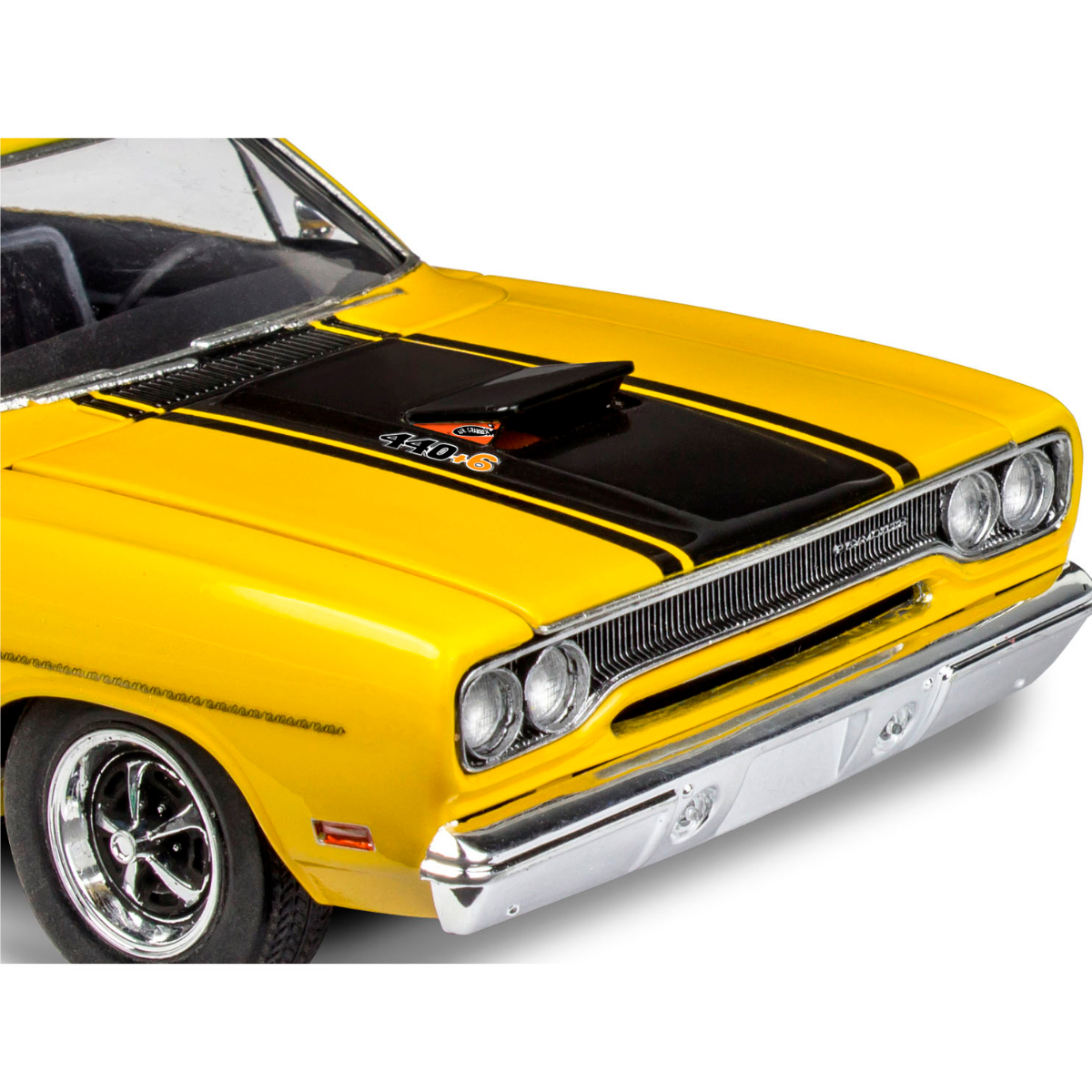 ak-interactive-1-24-1970-plymouth-road-runner-kit-di-modellismo-auto image 4