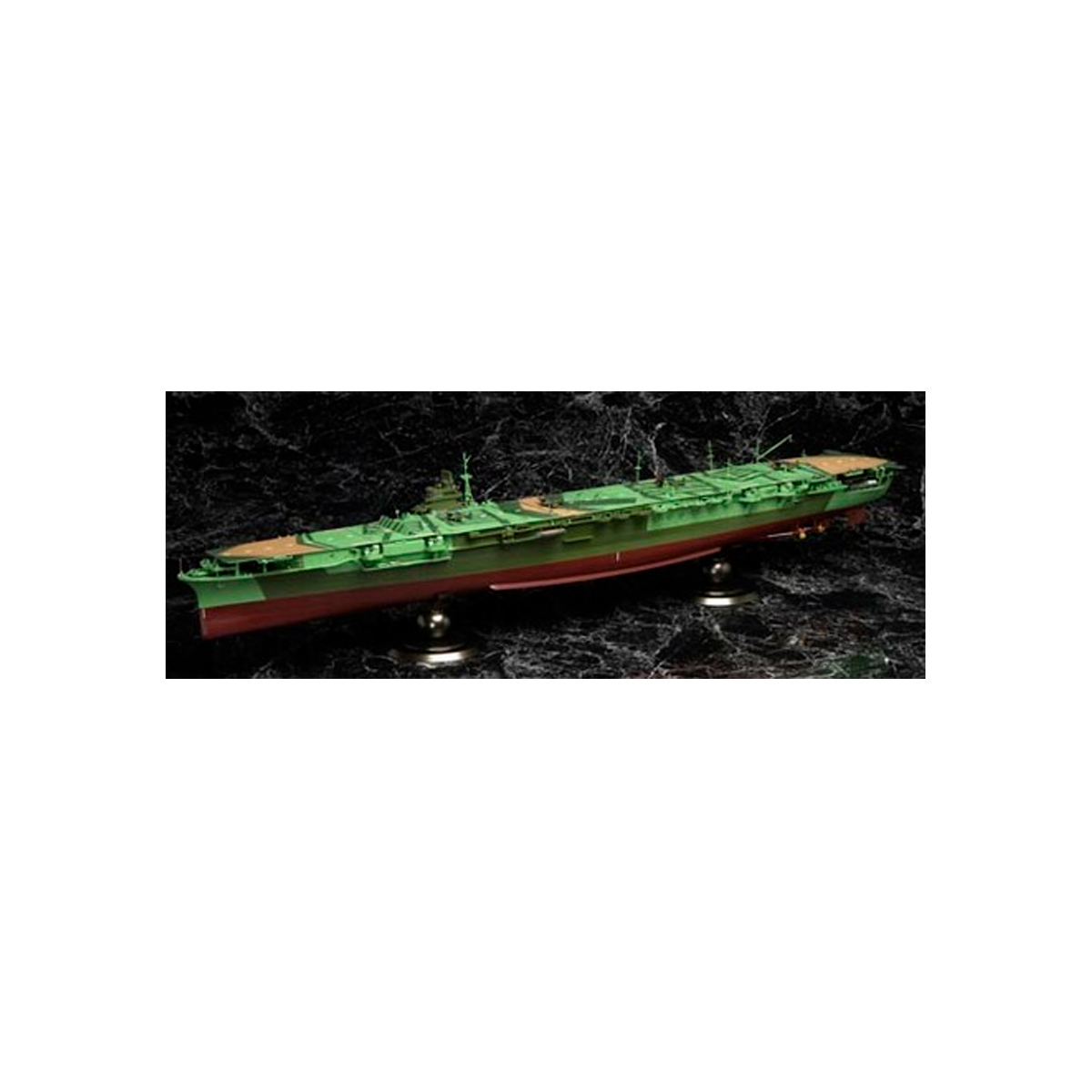 ak-interactive-1-350-no-16-ijn-aircraft-carrier-zuikaku-1944-con-parti-aeree-rin image 2