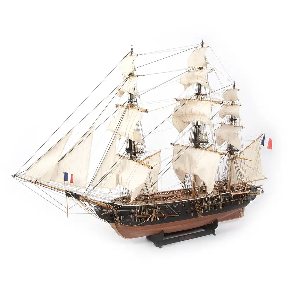occre-belle-poule-nave-kit-modellismo-navale-in-legno-con-vele-e-supporto image 5