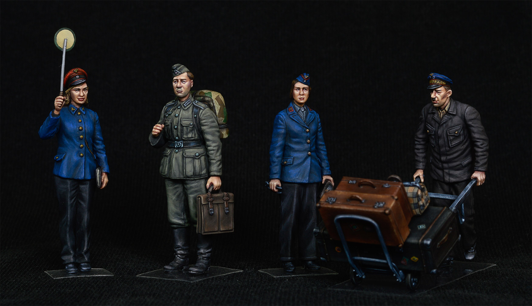 ak-interactive-1-35-german-train-station-staff-1930-40s image 2