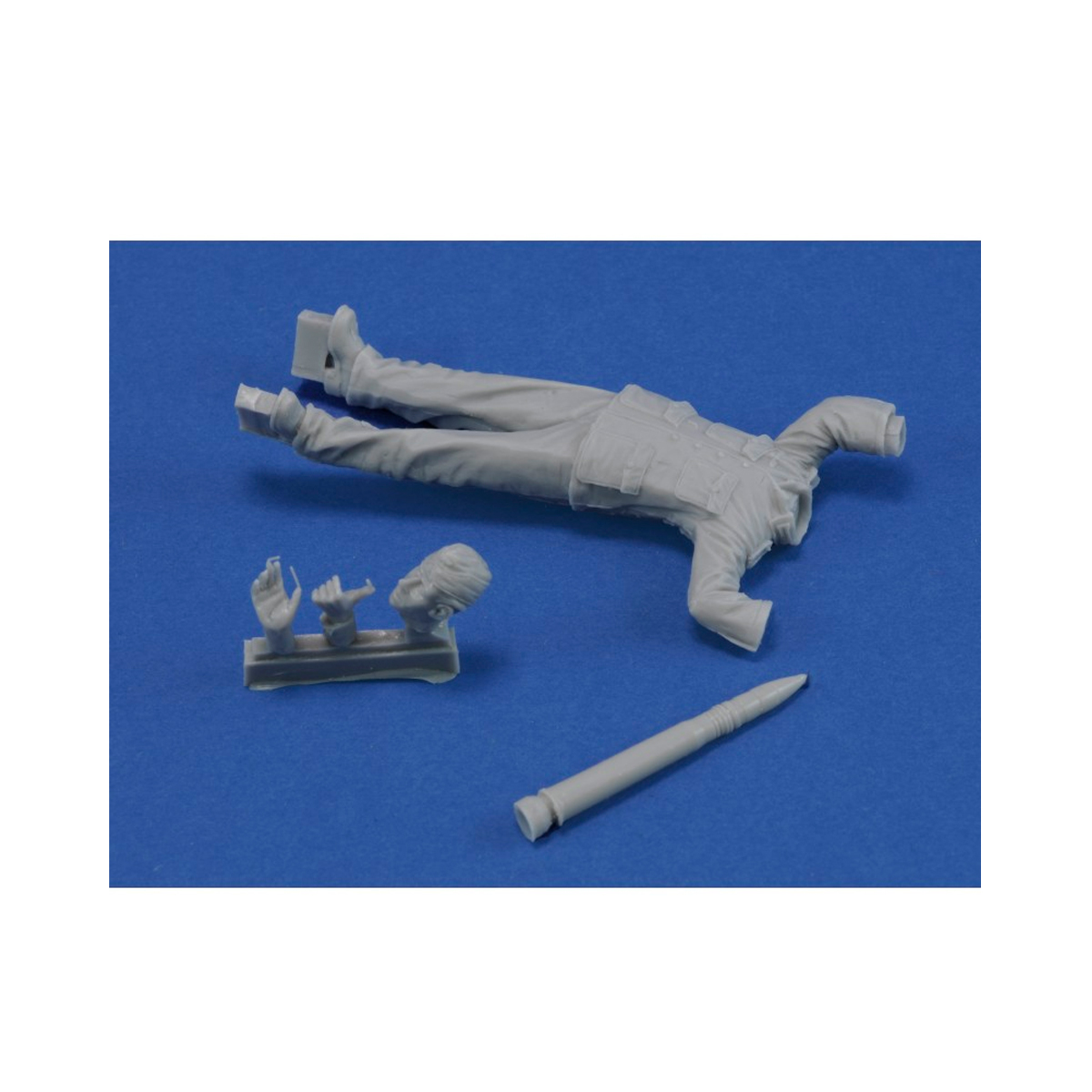 ak-interactive-soldato-tedesco-caricamento-munizioni-1-35-kit-figura-modellismo image 2