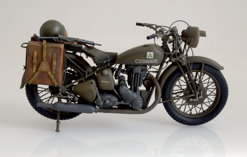 ak-interactive-1-9-triumph-3wh-wwii-motorcycle-kit-moto-militare image 5