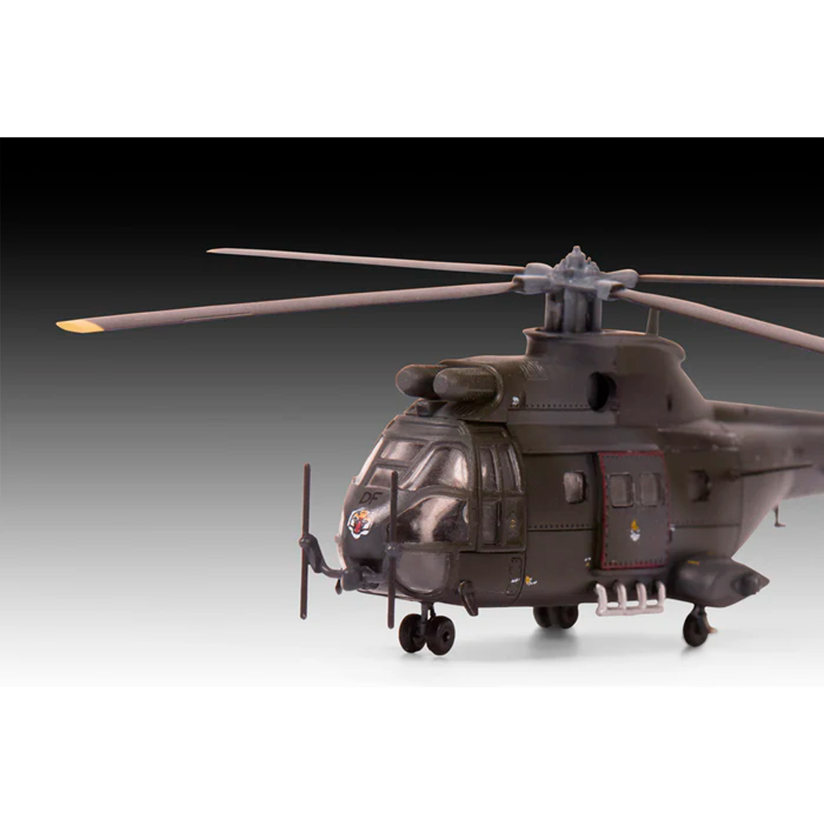 ak-interactive-1-144-westland-puma-hc-1-kit-modellismo-aerografo image 5