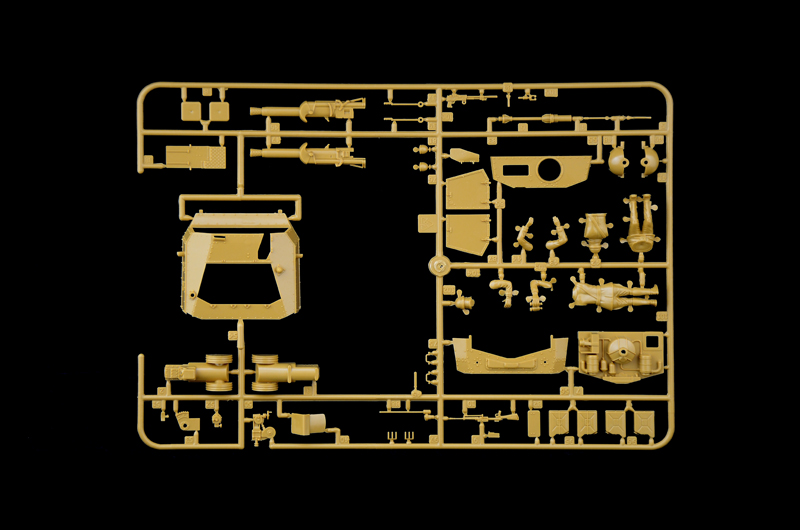 ak-interactive-semovente-m42-da-75-18-kit-carro-1-35 image 6