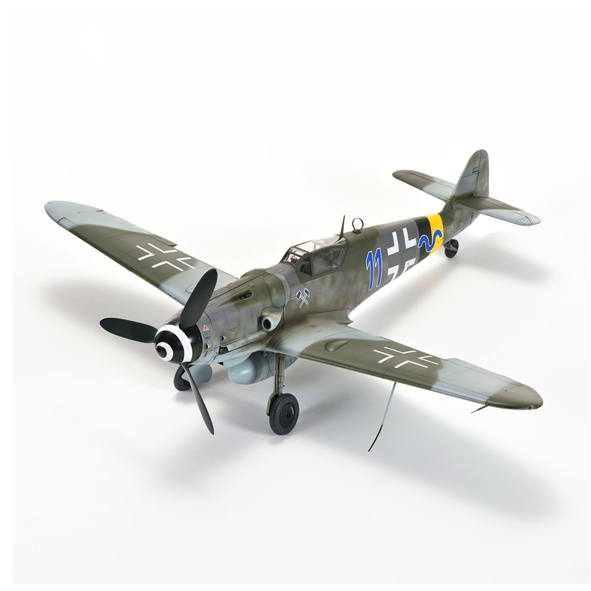 ak-interactive-1-32-messerschmitt-bf109-g-14-2 image 2