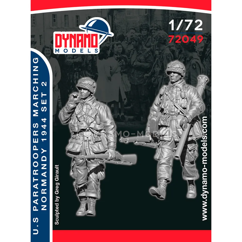 ak-interactive-1-72-u-s-paratroopers-marching-normandy-1944-set-2-figure-in-scal image 1