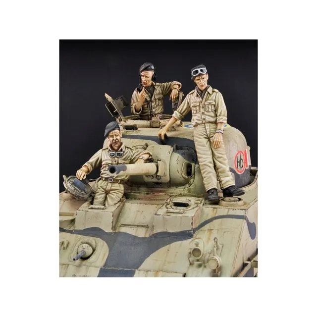 ak-interactive-sherman-clive-crew-1-35 image 1