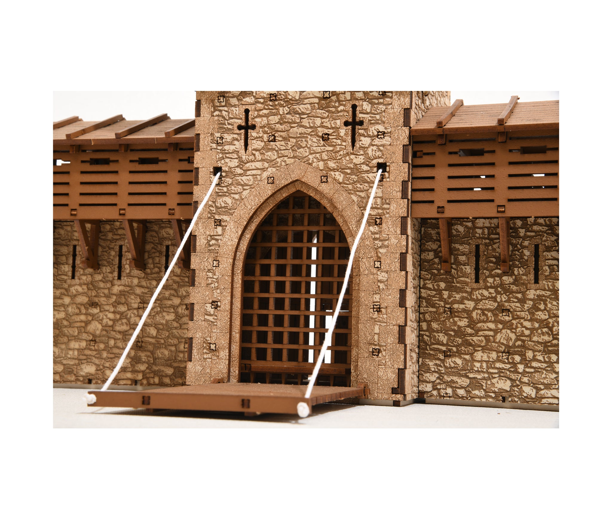 ak-interactive-the-barbican-porta-del-castello-28mm image 3