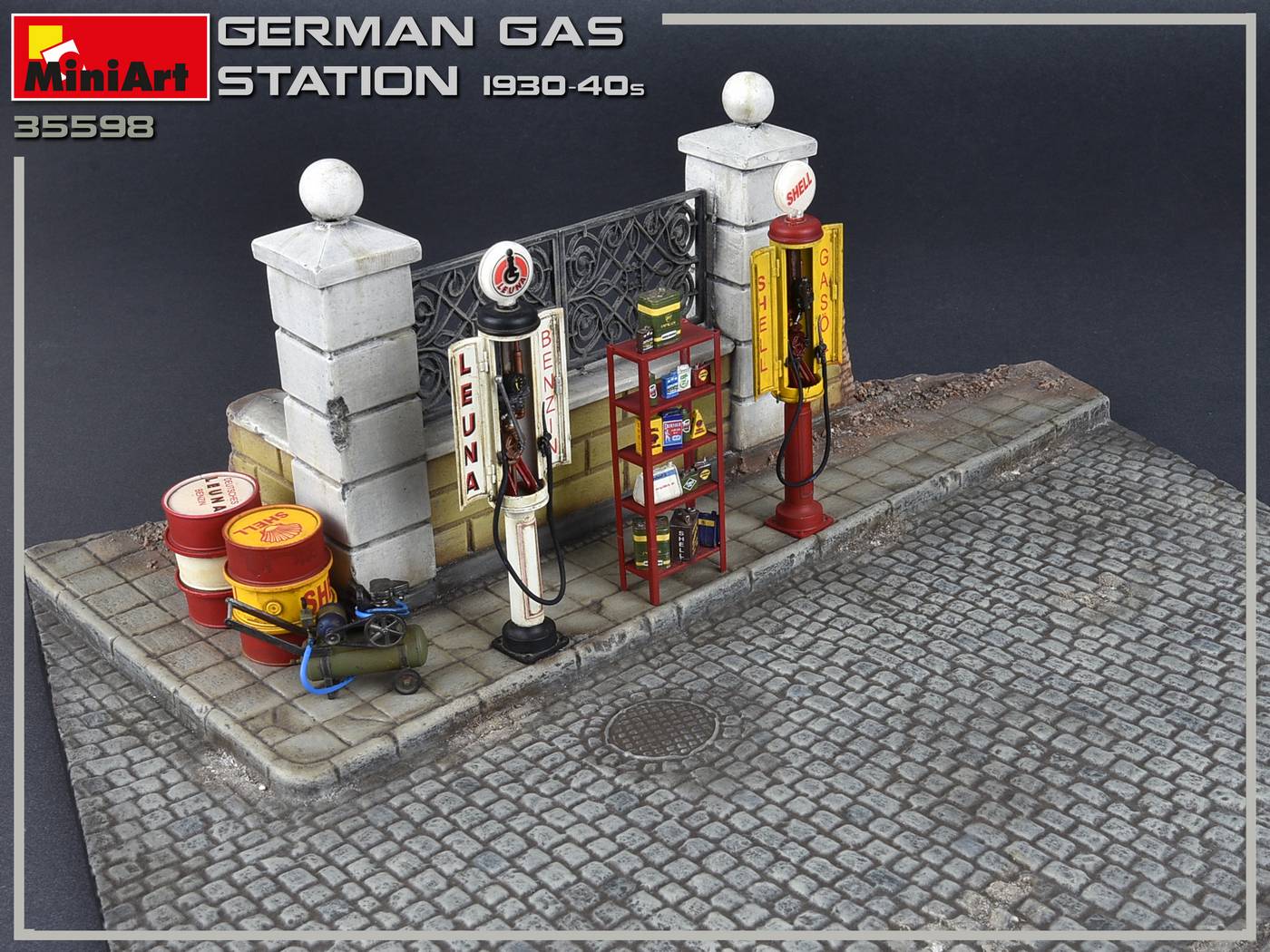 ak-interactive-1-35-stazione-di-servizio-tedesca-anni-30-40 image 5
