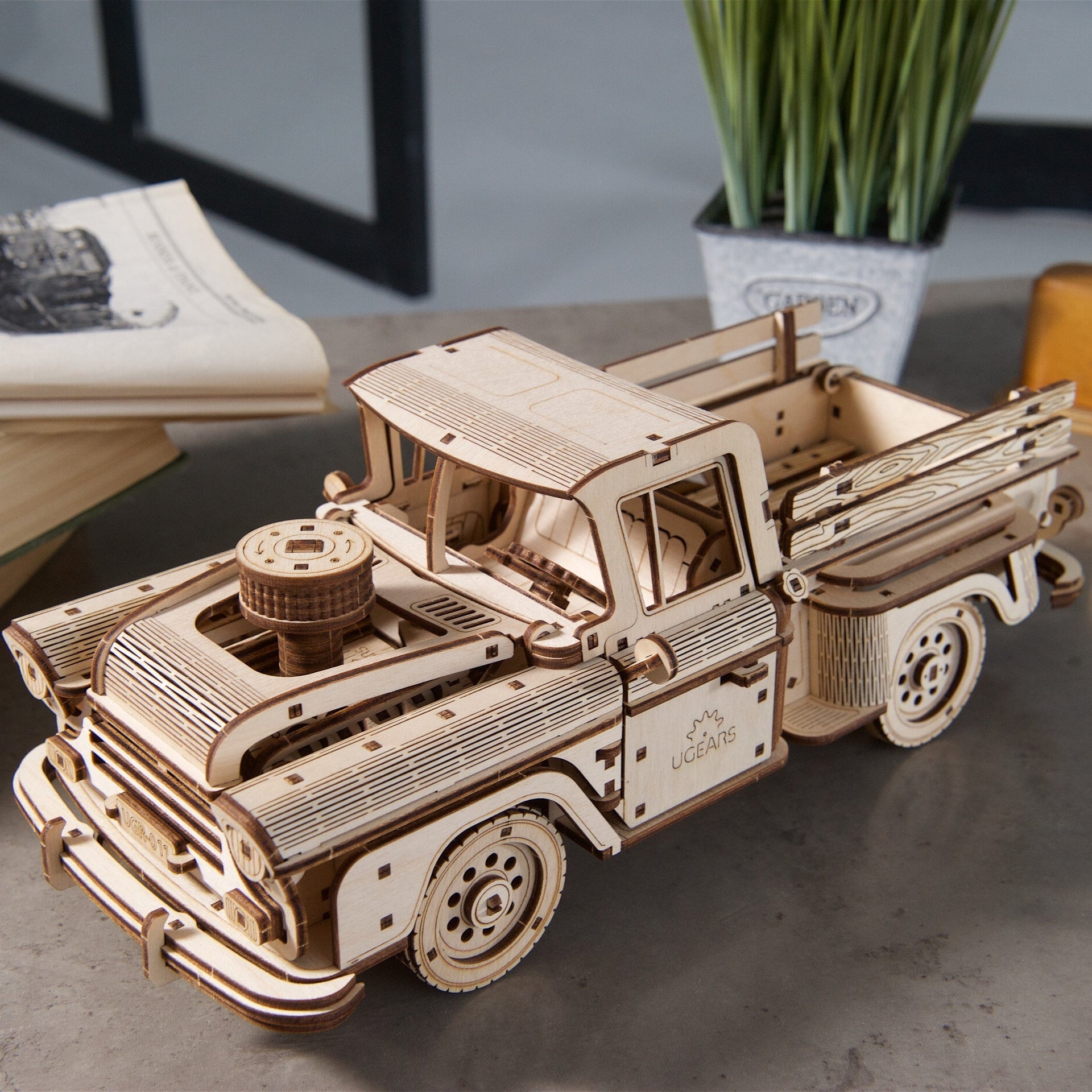 ugears-pickup-lumberjack-kit-camioncino-meccanico-in-legno image 8