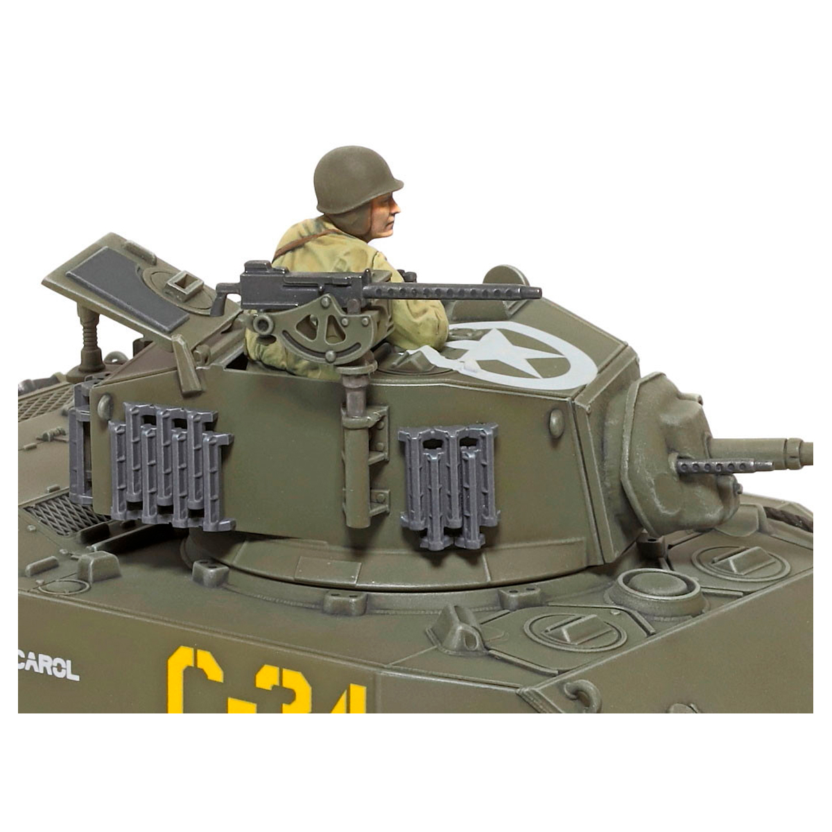 ak-interactive-1-48-u-s-light-tank-m5a1-stuart-kit-carro-armato-americano-scala- image 4