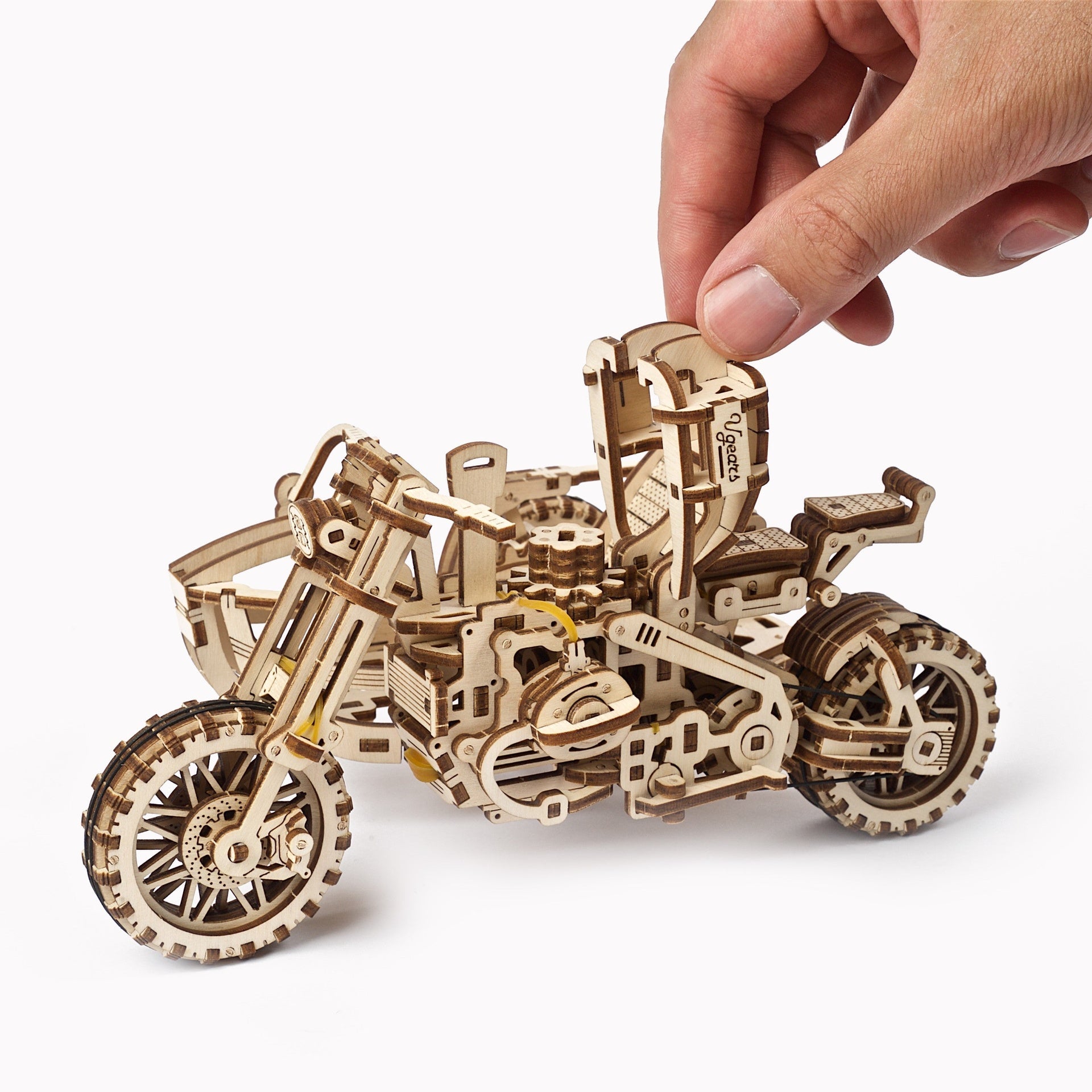 ugears-scrambler-ugr-10-moto-con-sidecar-kit-modellismo-in-legno image 4