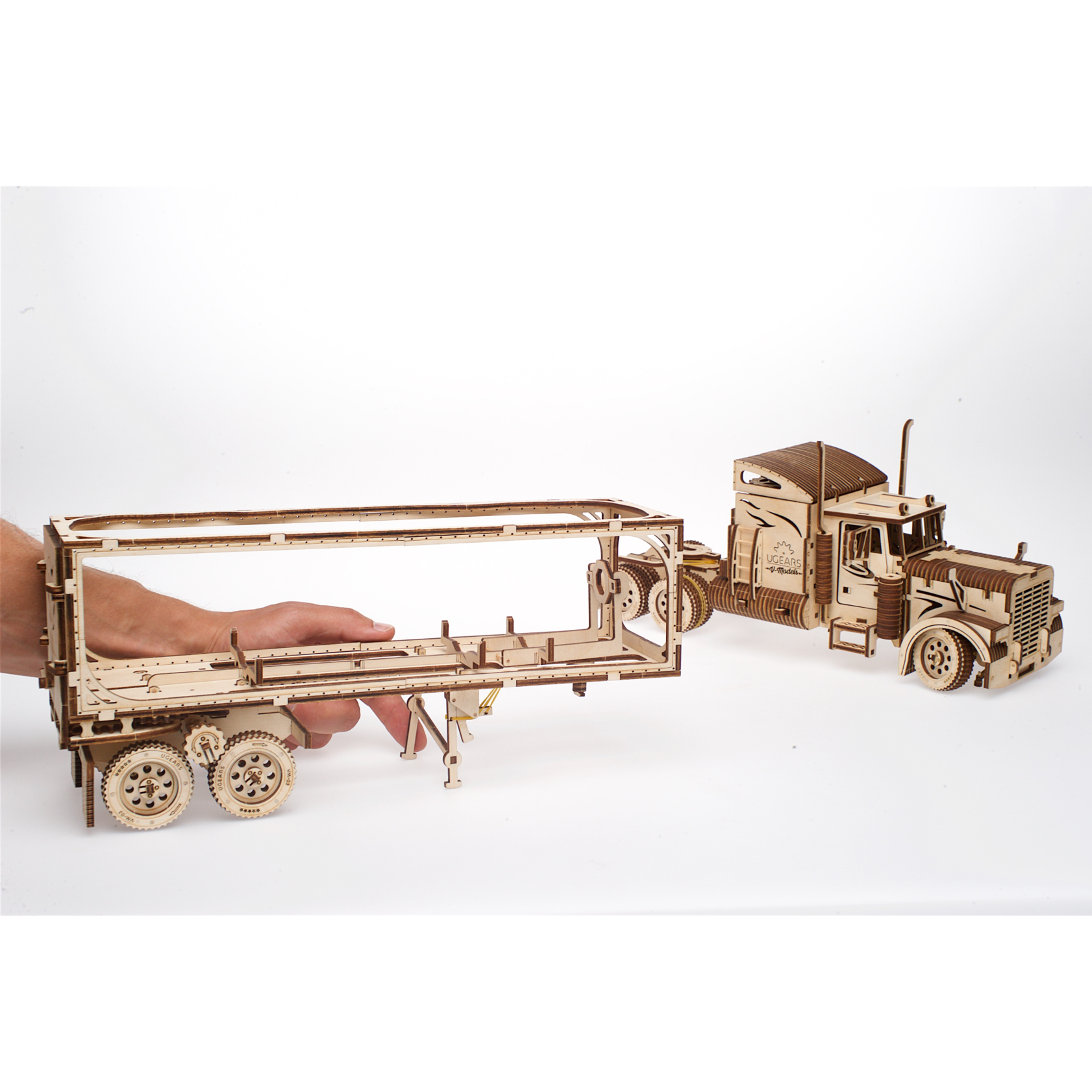 ugears-heavy-boy-truck-trailer-vm-03-rimorchio-meccanico-in-legno-da-costruire image 4