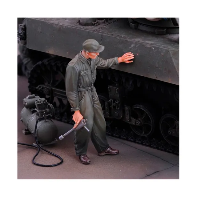 ak-interactive-meccanico-u-s-1-48-stampato-in-3d image 1