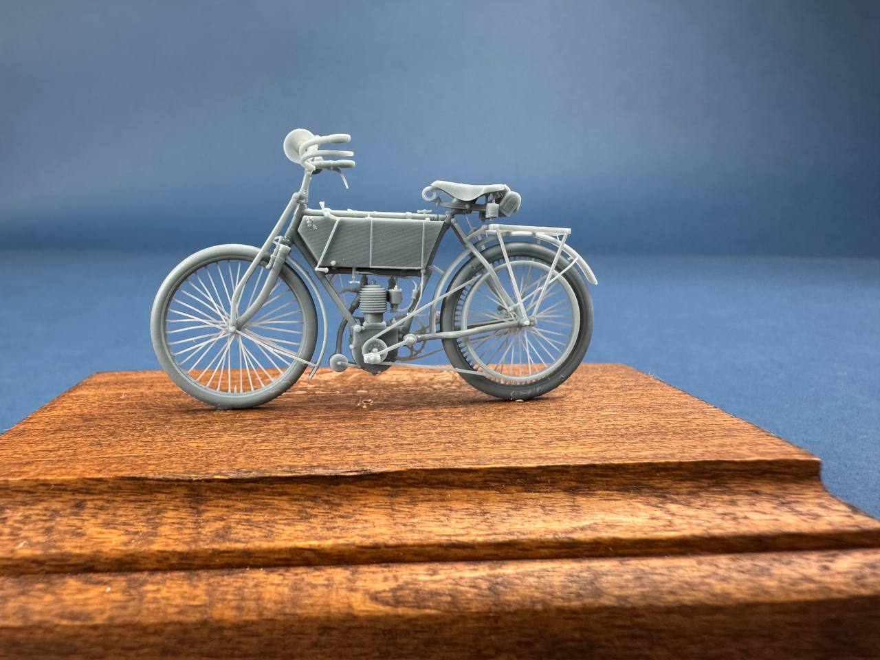 ak-interactive-french-motorcycle-model-p-type-c-1903-2hp-kit-di-modellismo-1-32 image 6