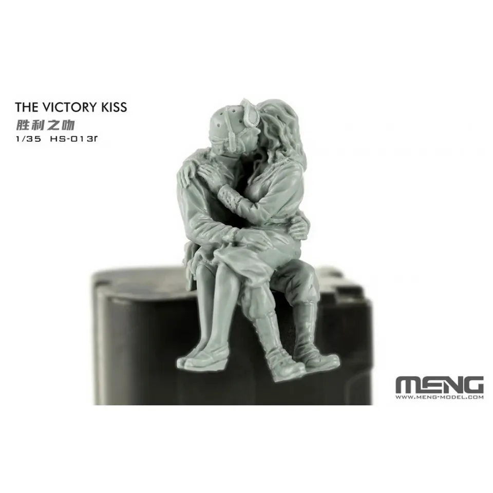 ak-interactive-1-35-the-victory-kiss-2 image 1