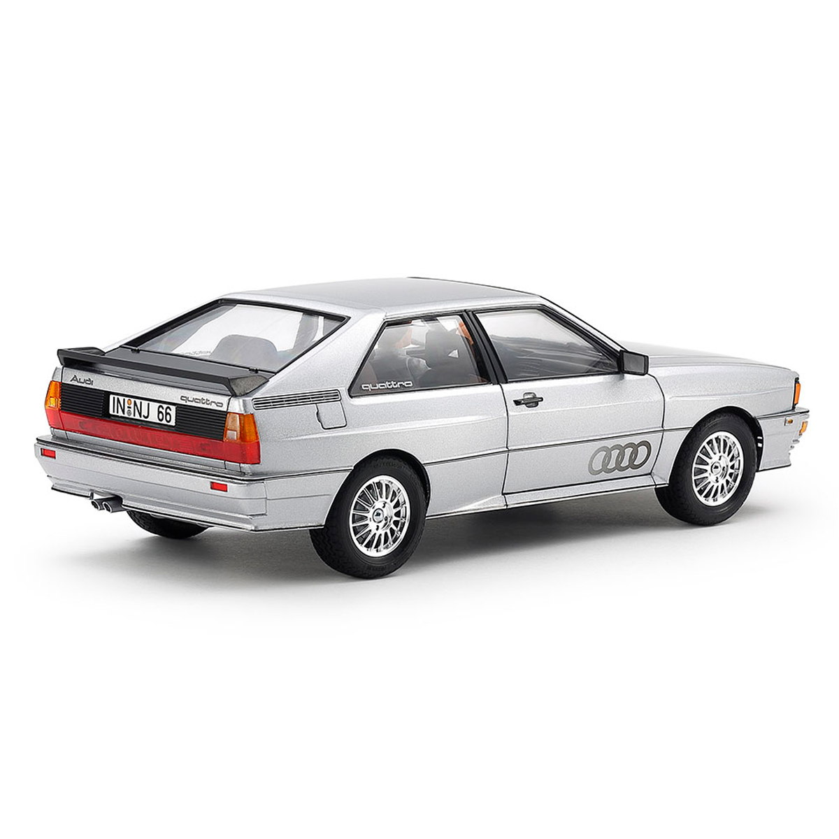 ak-interactive-1-24-audi-quattro image 3