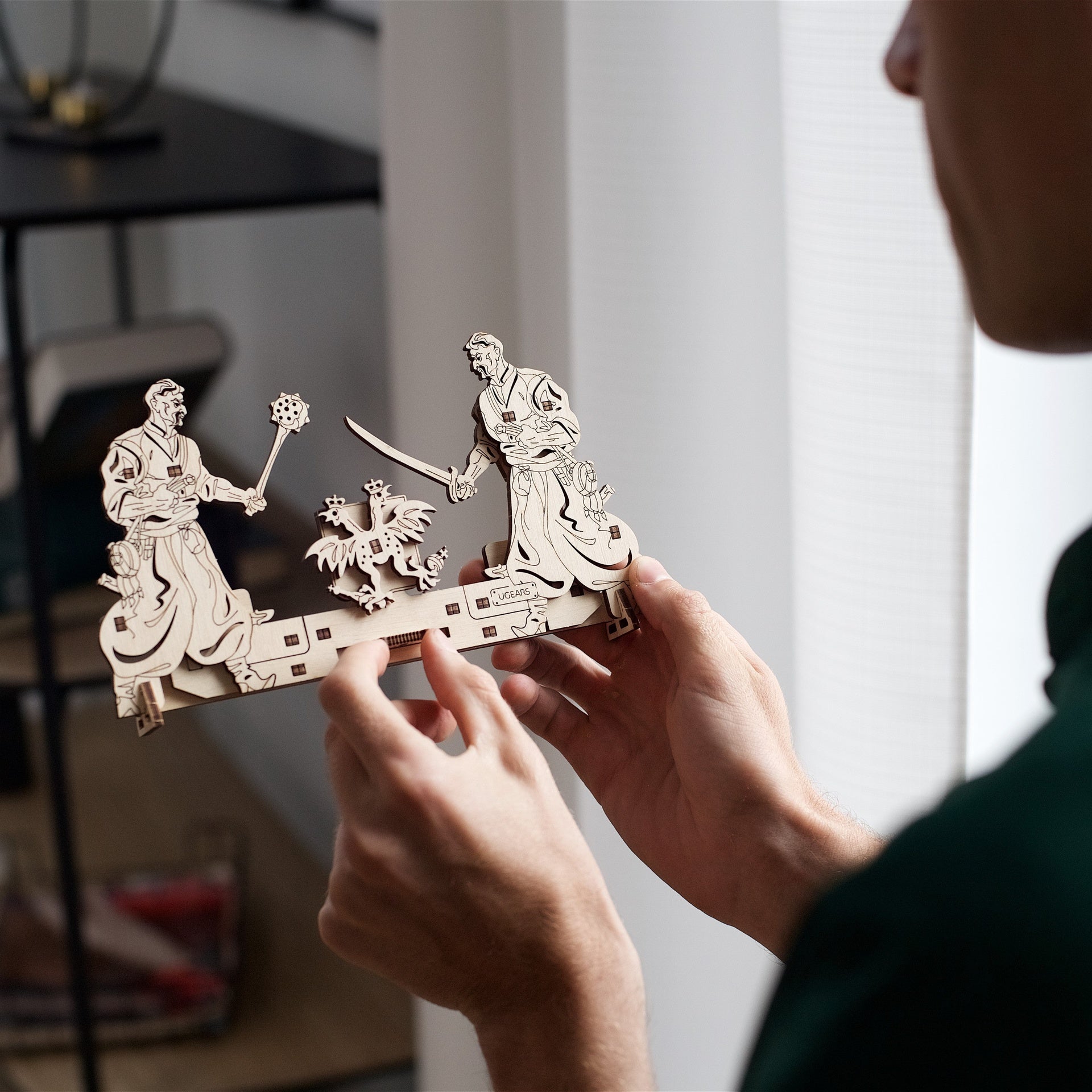 ugears-the-centuries-old-battle-for-freedom-mini-modello-legno-3d image 6